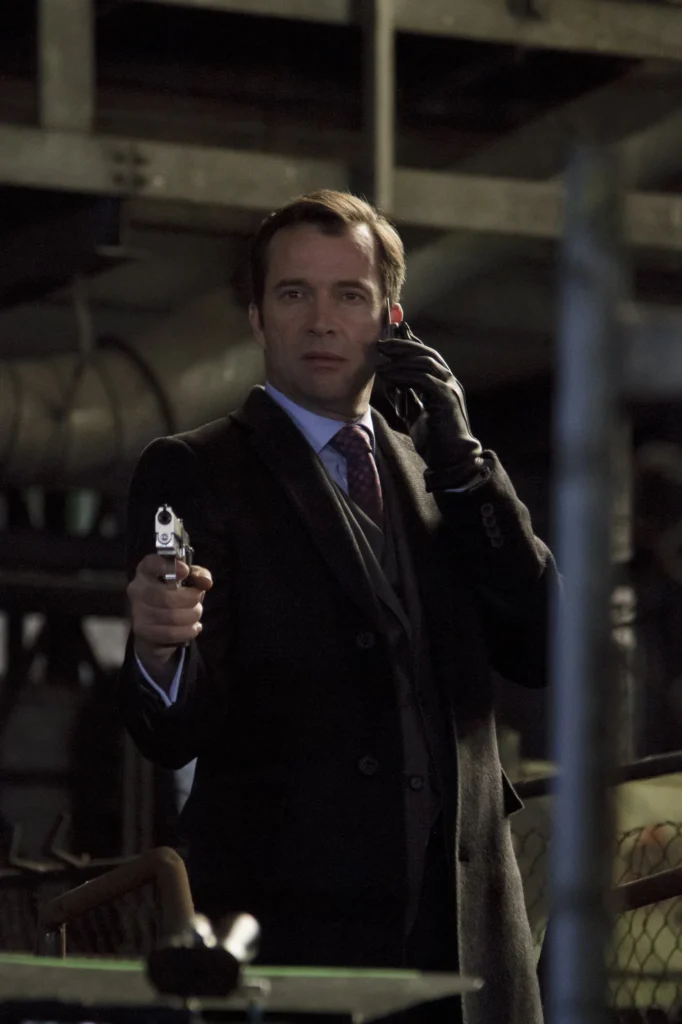 MOMENTUM – still 4